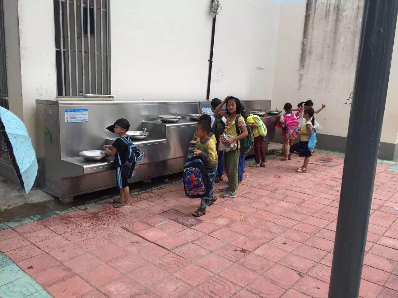 海南三亚中小学校园户外直饮水台